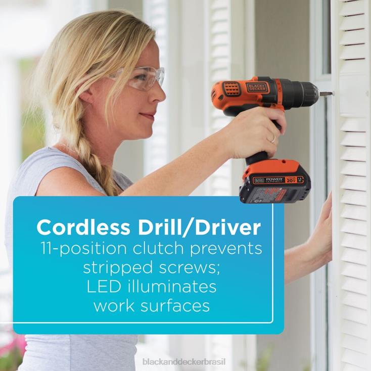 BLACK+DECKER N20D544Kit combinado de ferramentas elétricas máximas de 20 V Conjunto de ferramentas elétricas sem fio de 4 ferramentas com 2 baterias e carregador ferramentas