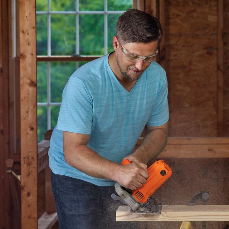 BLACK+DECKER N20D656Serra circular de 7-1/4 polegadas com laser de 13 A ferramentas